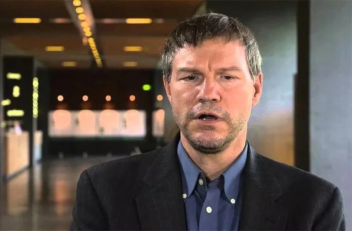 智能合约关键提出者：Nick Szabo