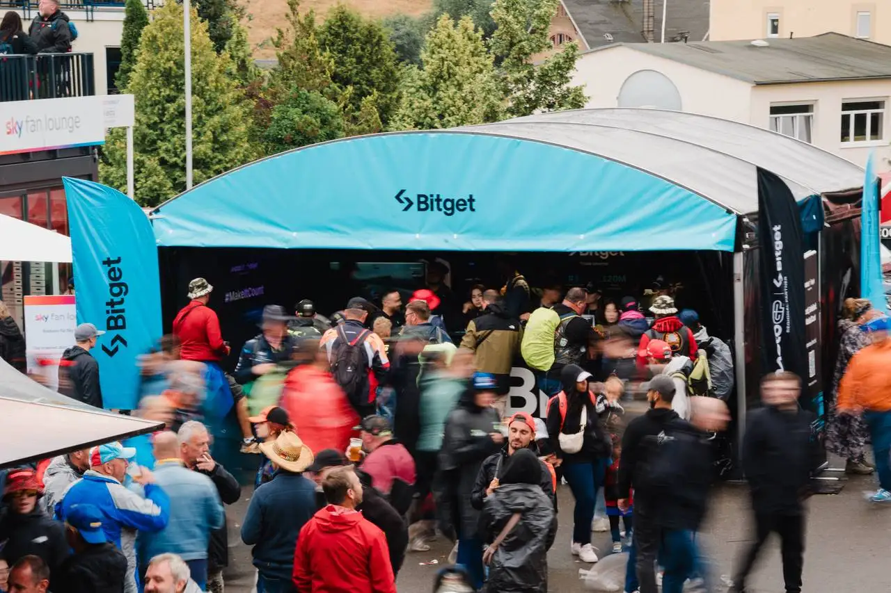Bitget以MotoGP官方合作伙伴身份亮相德国萨克森赛道