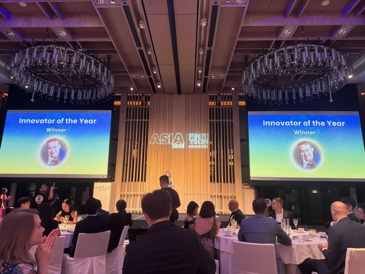 孙宇晨荣膺2025 Asia FinTech Awards年度创新者大奖