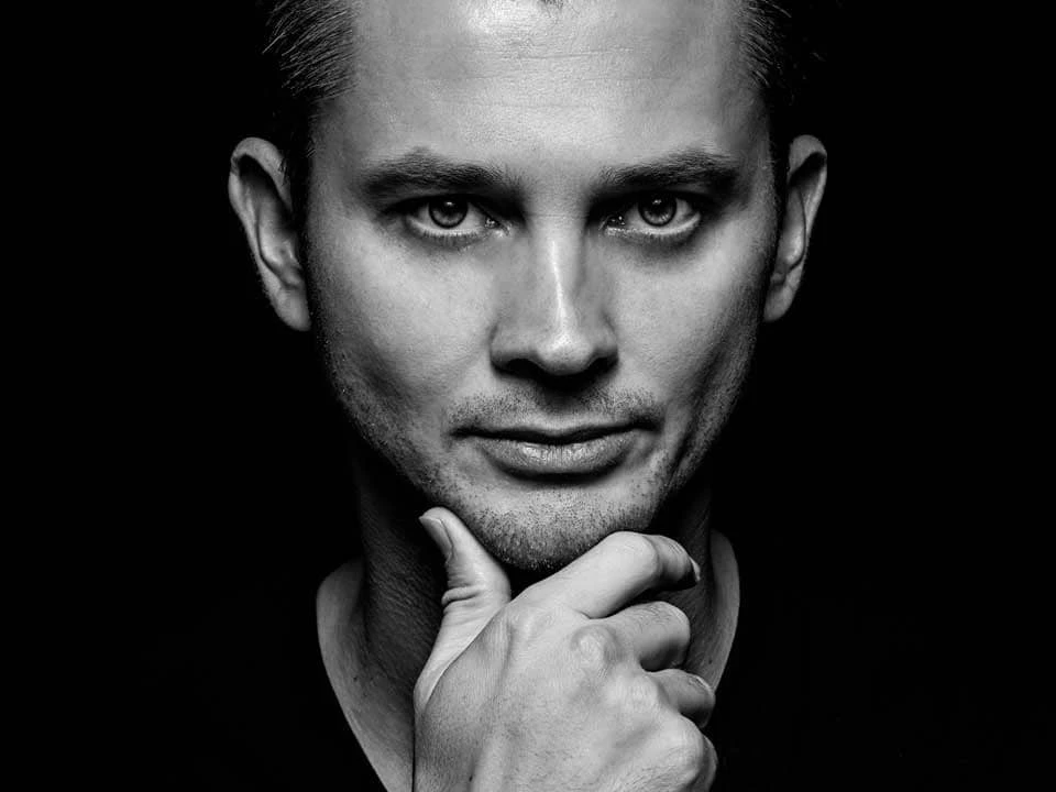 区块链AI整合专家：Adrian Tofan